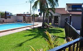 Alabaster Motor Inn